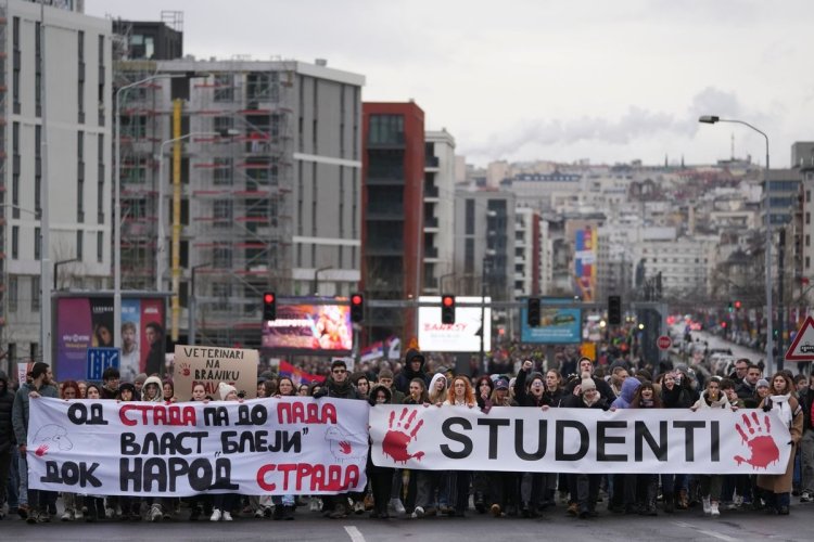 Students block Belgrade highway in protest