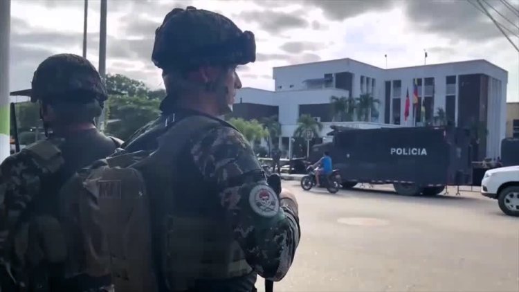 Colombia revokes ELN leaders' arrest suspensions