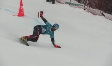 Kosir and Hofmeister triumph in giant slalom