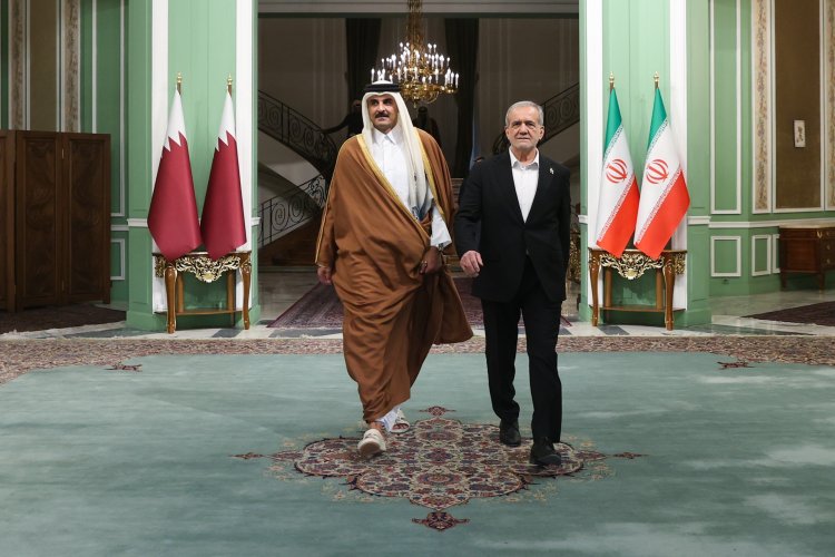 Qatar's emir meets Iran's leaders in Tehran