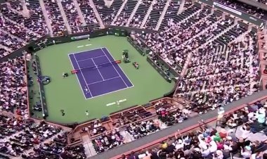 Holger Rune stuns Tsitsipas at Indian Wells