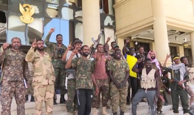Sudanese army retakes presidential palace
