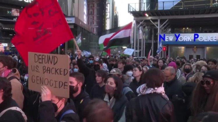 Protests erupt in New York over Gaza strikes