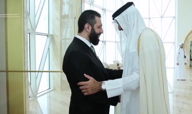 Syrian interim president visits Qatar to strengthen ties
