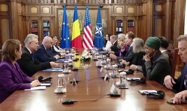 Romania pledges fair presidential election re-run