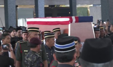 Malaysia bids farewell to Pak Lah