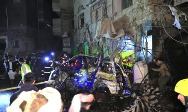 U.S. airstrikes kill 12 in Sanaa marketplace