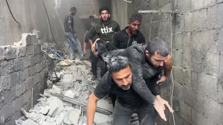 Israeli airstrike hits Gaza house, several casualties