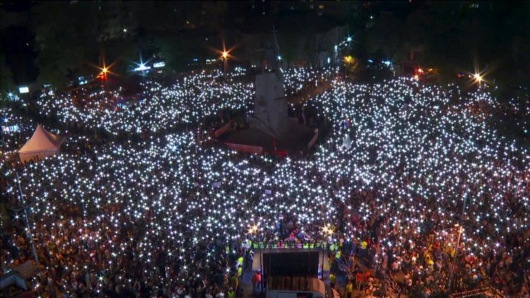 Serbian students lead protests anew