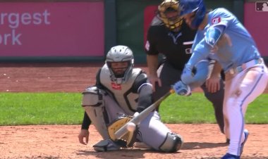 Royals crush White Sox 10-0 for sweep