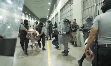 Court blocks Trump's Venezuela deportations