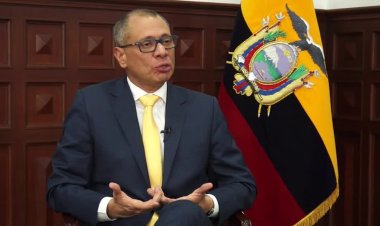 Ecuador ex-VP Glas to face embezzlement trial