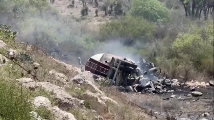 21 killed in highway crash in Mexico
