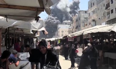 Israeli strike hits Gaza City neighborhood