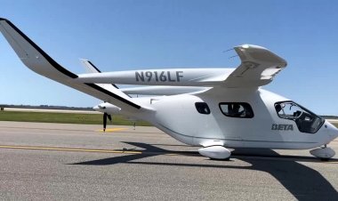 Beta's electric plane lands at JFK