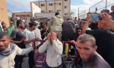 Israeli tank fire kills aid seekers in Gaza