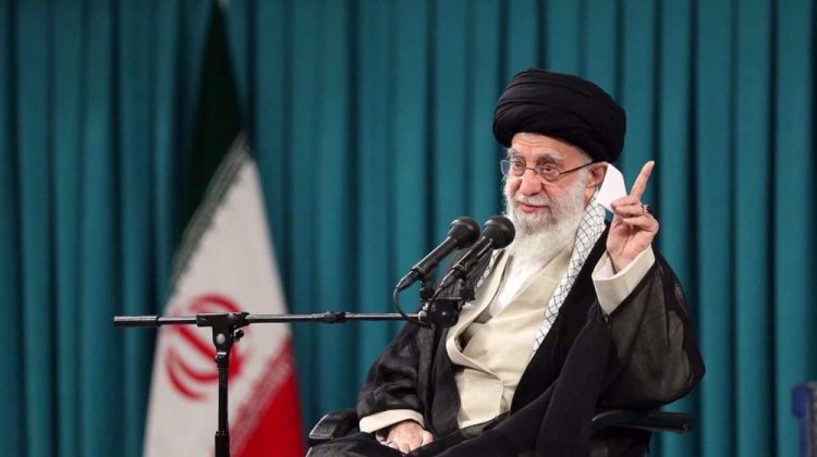 Khamenei vows Iran won't yield to threats