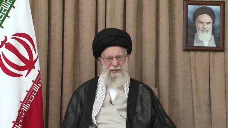 Iran warns U.S. after base strike