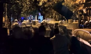 Clashes erupt in Serbia over detentions