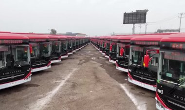 Chile rolls out 300 new electric buses