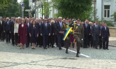 Ukraine hosts global envoy summit