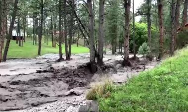 Flash floods hit New Mexico towns again