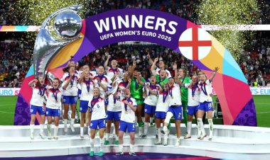 England win Women's Euro in shootout