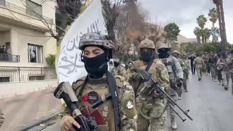 U.S. removes terror label from Syria's HTS