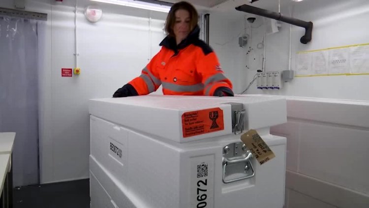 Ancient Antarctic ice arrives in the UK