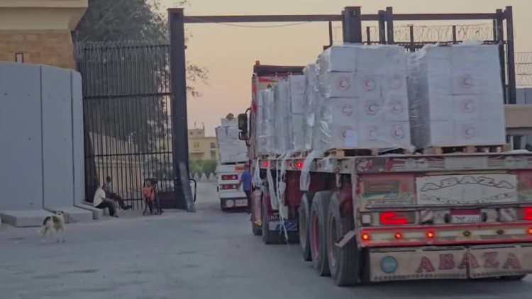 Aid trucks enter Gaza as famine looms