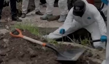 32 bodies found in Mexican mass grave