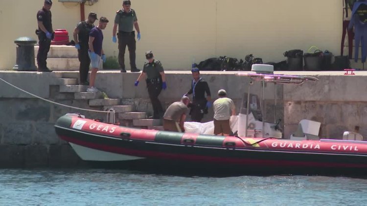 Mallorca biplane crash kills pilot and son