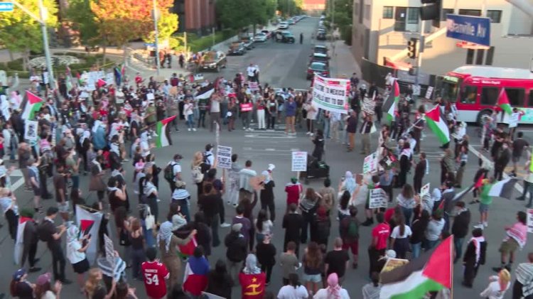 LA protest blocks traffic over Gaza aid