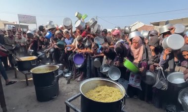 Gaza families rely on soup kitchens amid aid gaps
