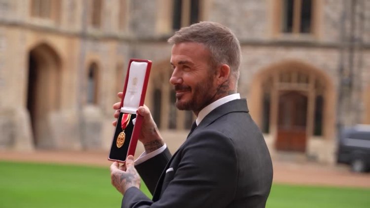 David Beckham receives knighthood