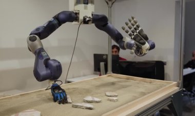 Robotics aid Pompeii fresco restoration