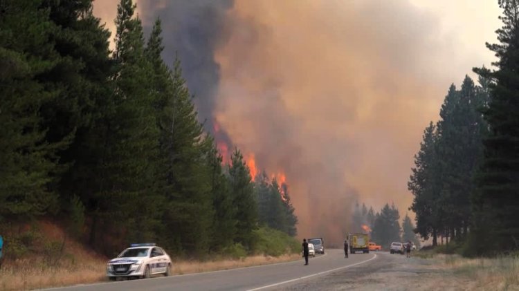 Wildfires spread across Argentina Patagonia