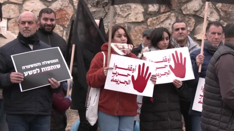 Israeli Arab towns strike over crime surge
