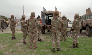 South Africa deploys troops to Cape Flats