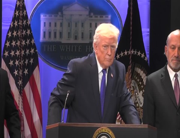 U.S. imposes temporary 10% global tariff