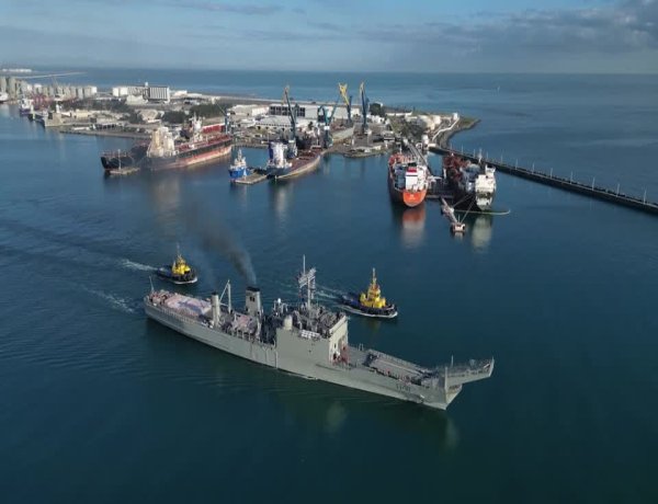 Mexico sends humanitarian aid to Cuba