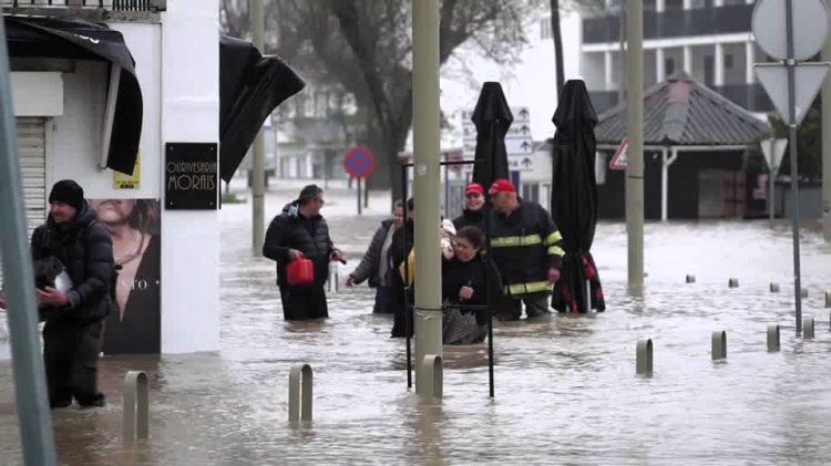 Flooding hits Alcacer do Sal after storms