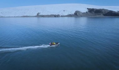 Chile sends microbes to space