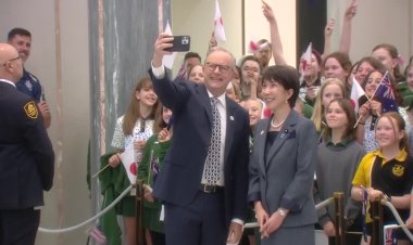 Japan PM visits Australia for talks