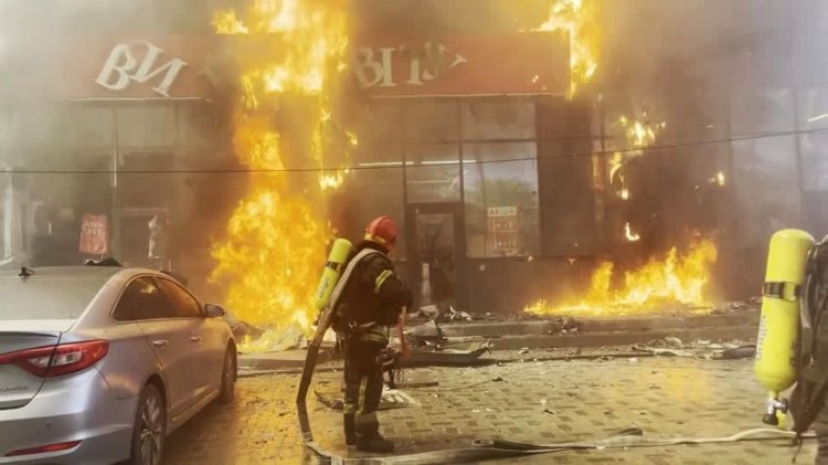 Russian drone strikes wound civilians in Odesa