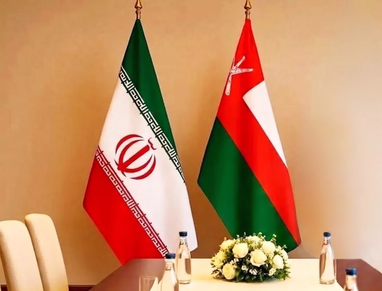 Iran, Oman hold Hormuz talks