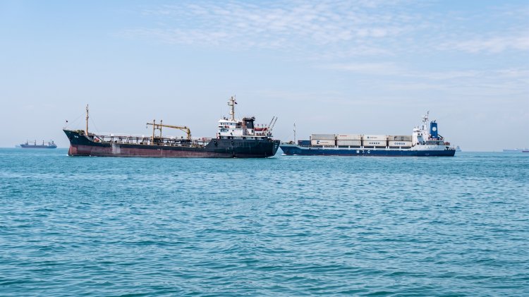 IRGC says it controls Strait of Hormuz